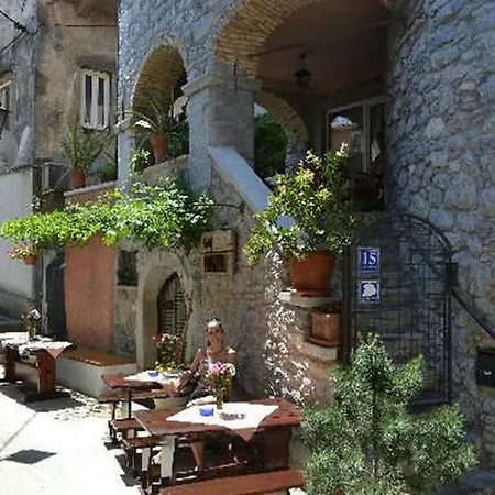 Dinka * Опатія