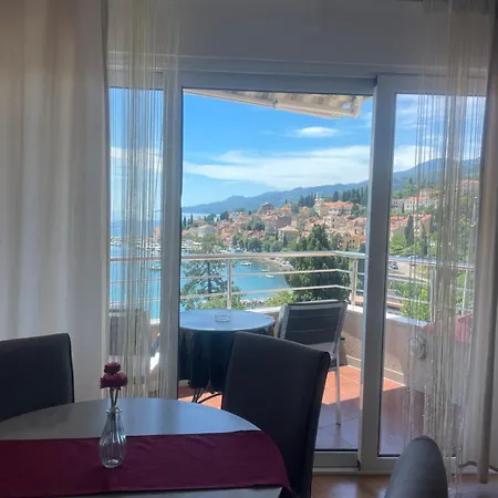 Dinka Апартаменти Опатія