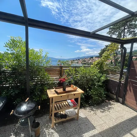 Dinka Apartman
